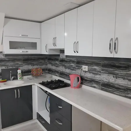 Cosy And Lux Flat In The Hearth Of Alsancak
